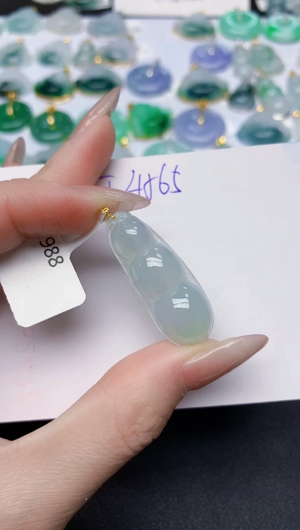 颈饰18K金镶嵌翡翠天然缅甸A货翡翠百元以上9元证书费自理