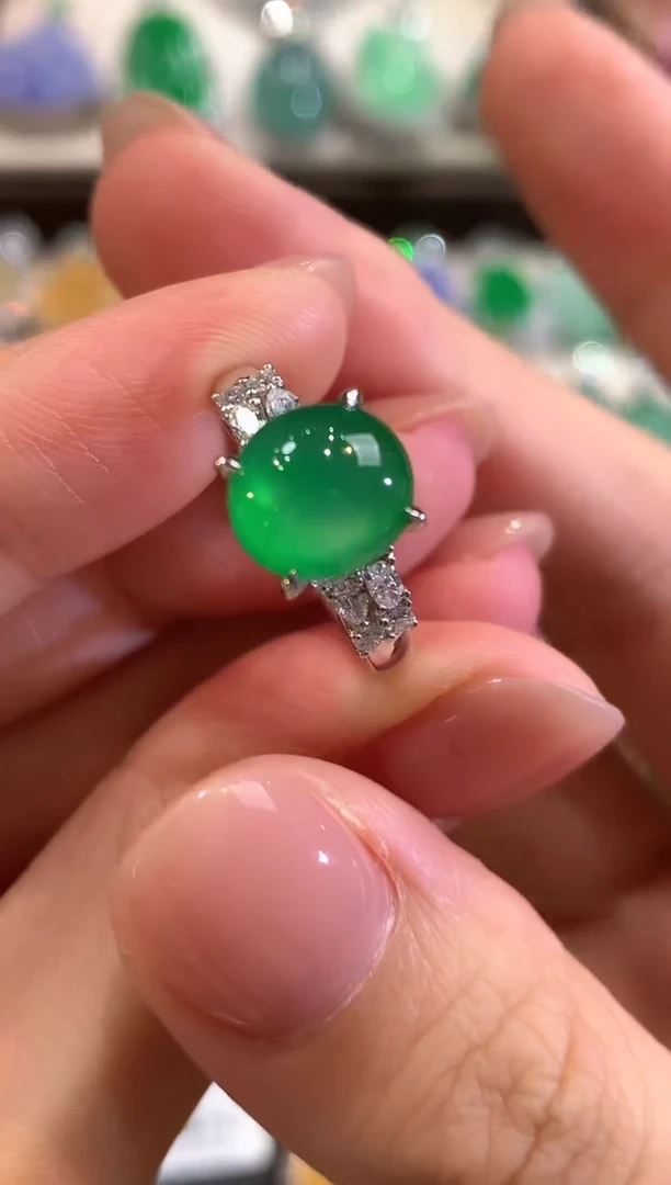 18K金镶嵌戒指翡翠w35