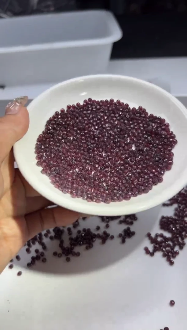 未镶嵌颈饰石榴石W210石榴石切面3mm*50颗