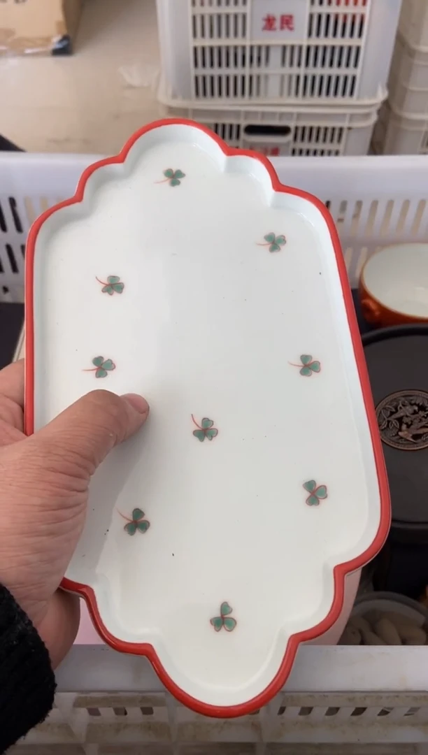 杯无运费险有瑕疵的摄影的产品有使用过的痕迹有点脏介意勿拍