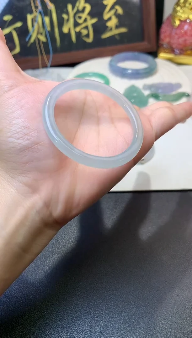 未镶嵌定制翡翠毛货