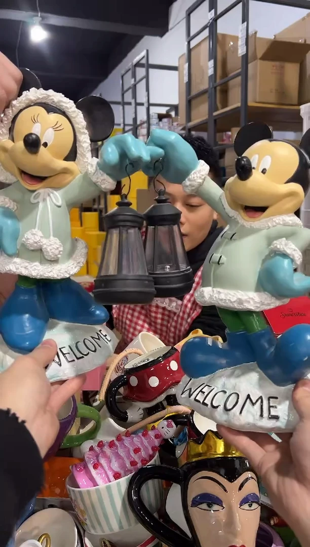 【闪购商品】杯圣诞米奇米妮提灯摆件