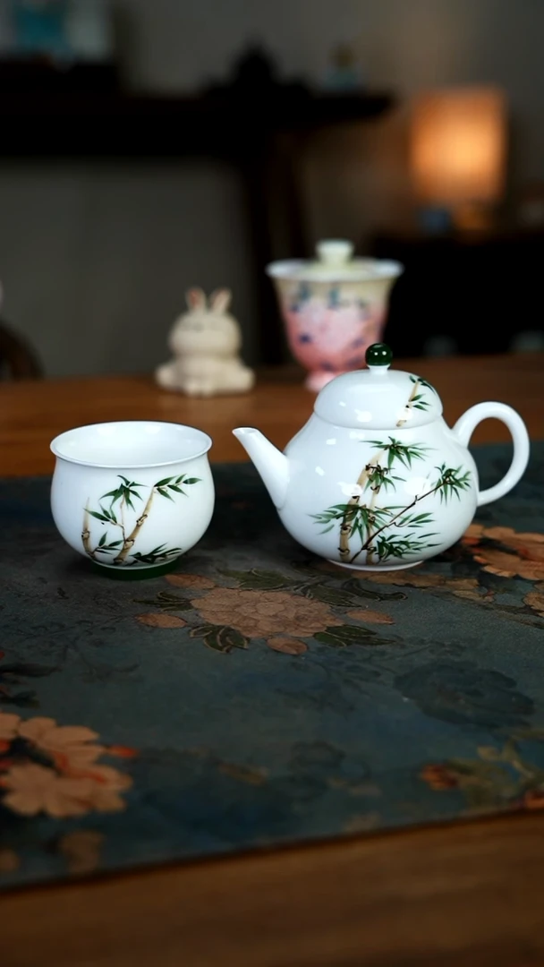 陶瓷一一二四-二零七