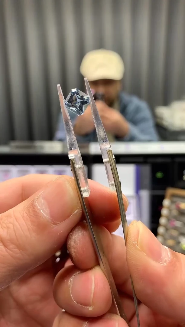 裸石海蓝宝石1.48ct 66