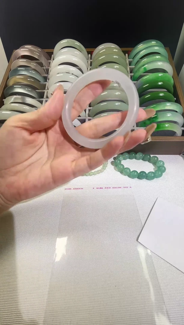 灵动飘花高货毕业款手镯