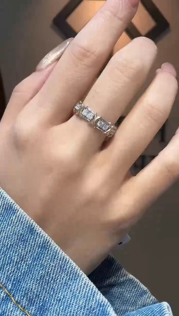 18K金镶嵌戒指/指环钻石R866918 力量排戒9-19# 多样性