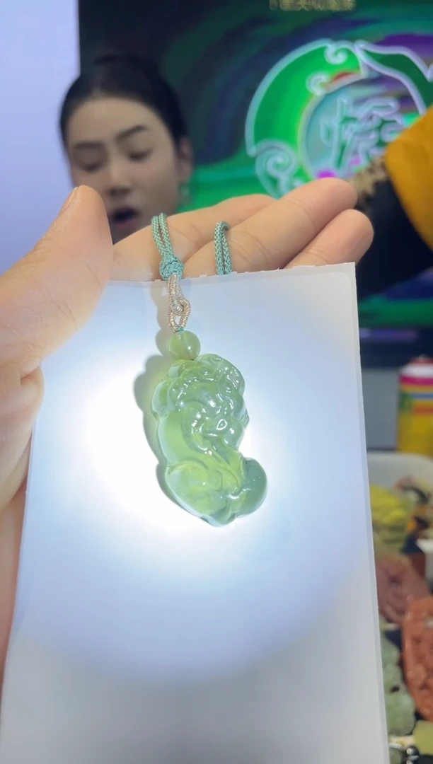 【闪购商品】岫玉吊坠未镶嵌·多样性发货*拍一发一