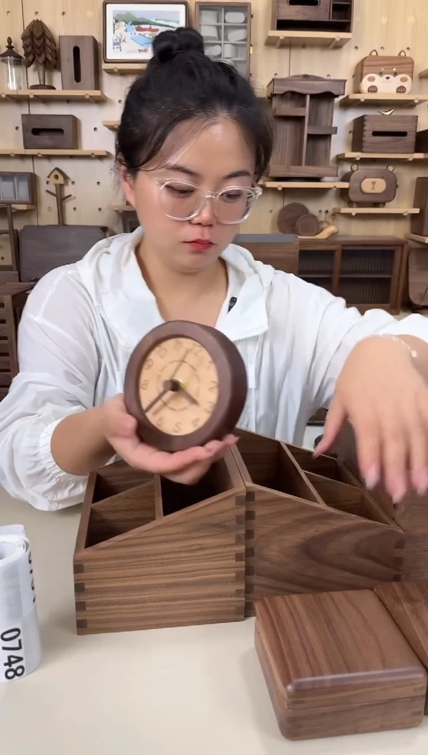 木北美黑胡桃钟表摆件