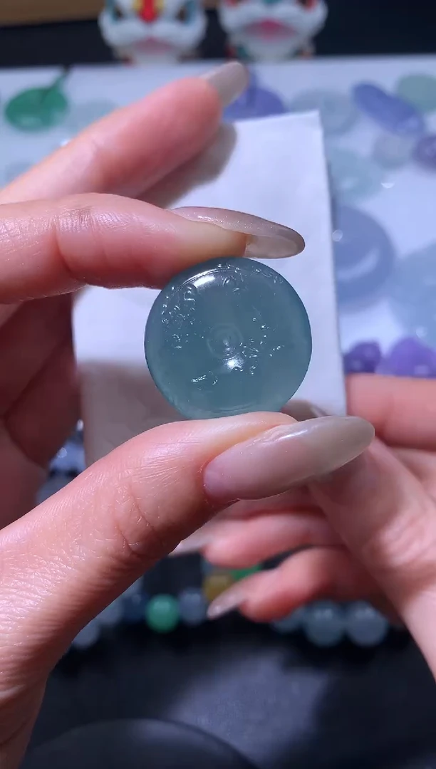 未镶嵌定制翡翠翡翠