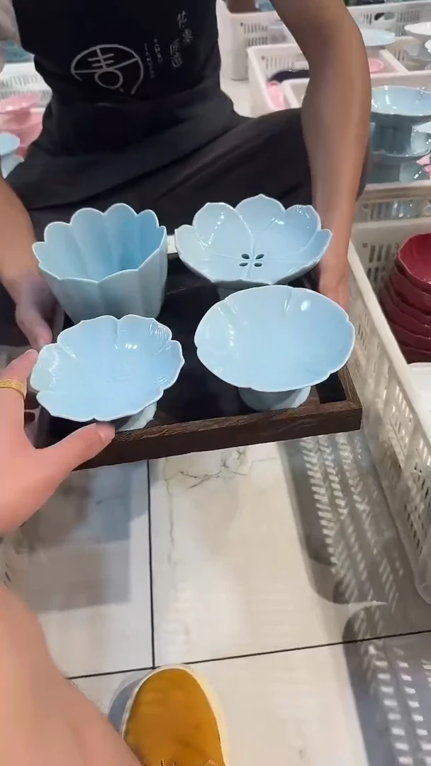 瓷片微瑕商品，介意勿拍 盘