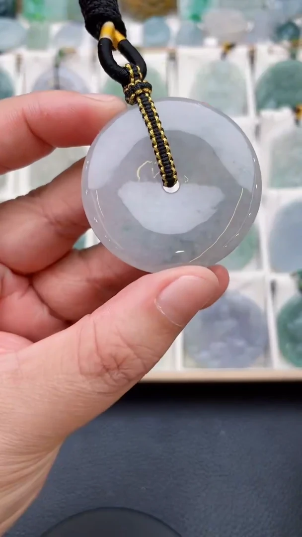 颈饰未镶嵌翡翠天然缅甸翡翠A货219