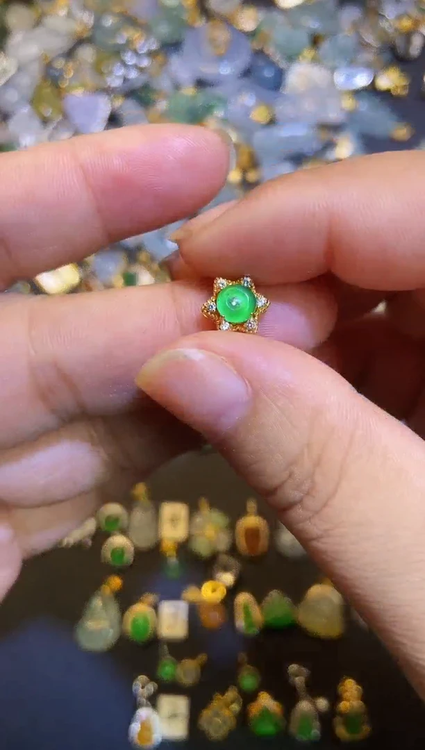 翡翠银S925镶嵌吊坠(不含链)1