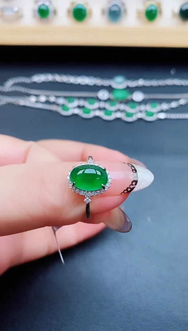 翡翠戒指银S925镶嵌85050