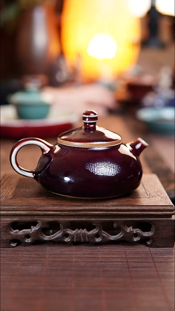 974寒江壶  钧瓷煤烧玉石釉