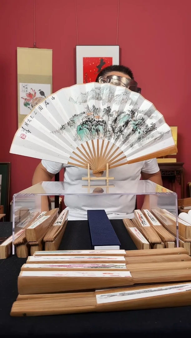 国画于健峰折扇作品