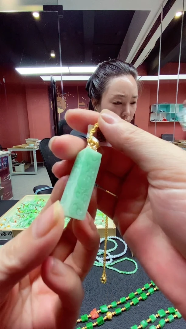颈饰未镶嵌翡翠翡翠吊坠
