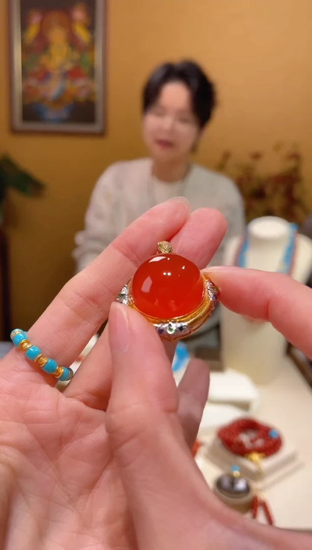 颈饰18K金镶嵌南红玛瑙5@@DF51124020