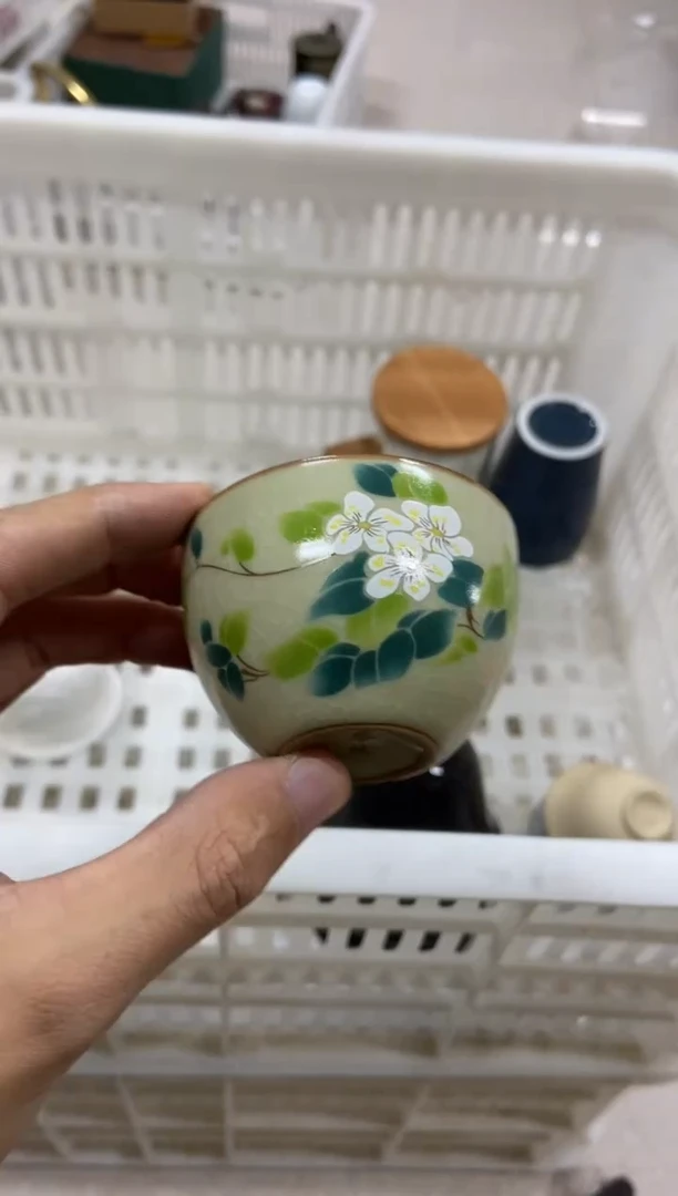 无运费险有瑕疵的摄影的产品有使用过的痕迹有点脏介意勿拍