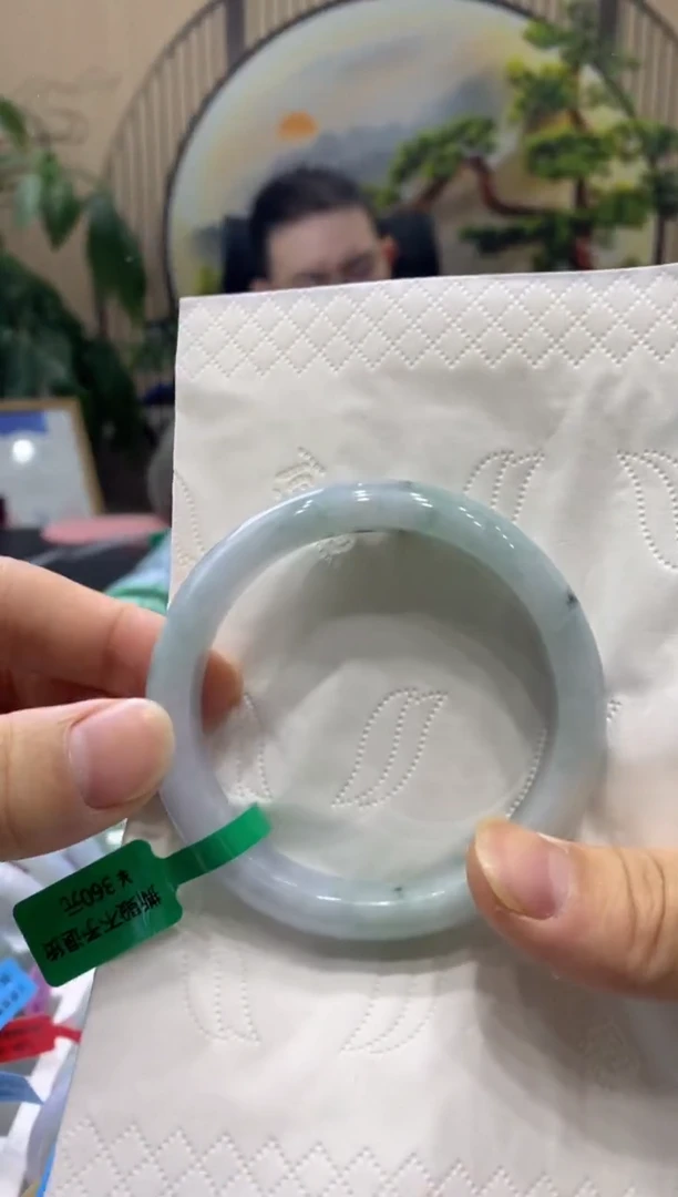 【闪购商品】翡翠手镯未镶嵌0000014398