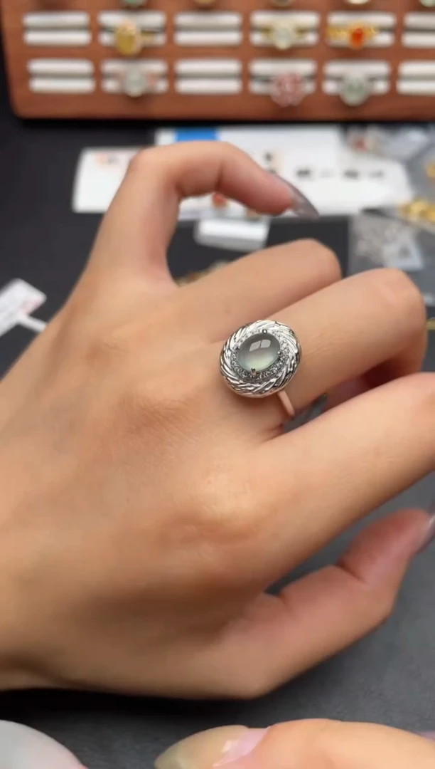 翡翠戒指银S925镶嵌一物一证一礼盒