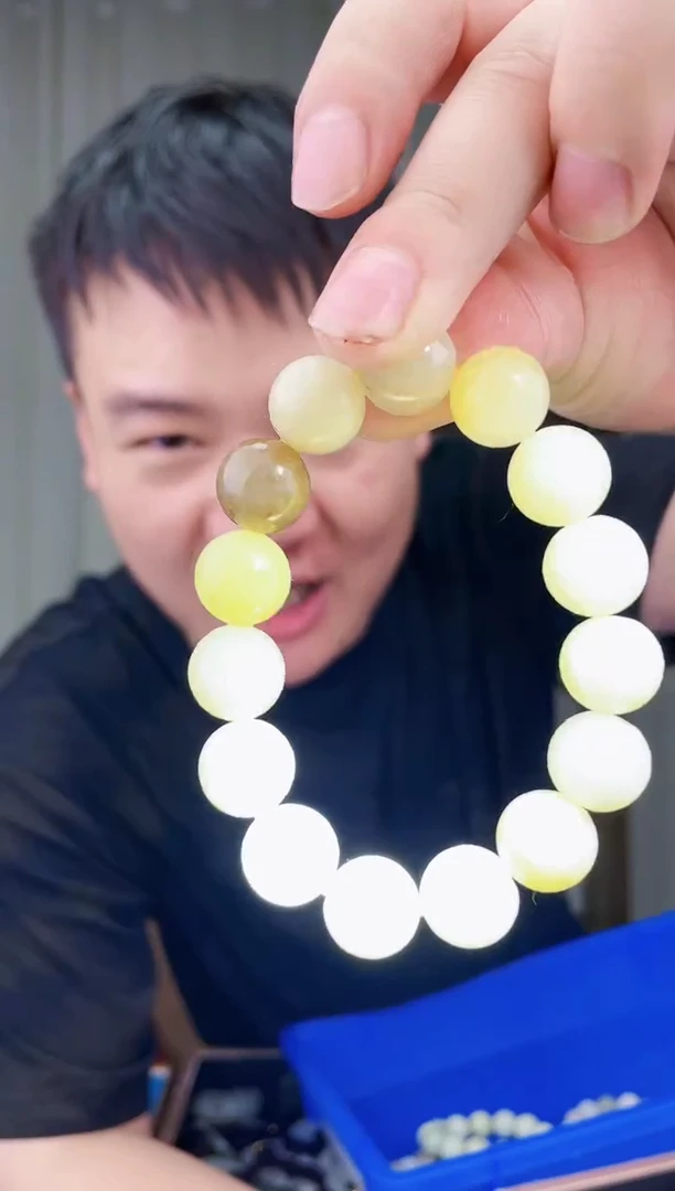 未镶嵌和田玉挂件拍一发一，多样性发货！