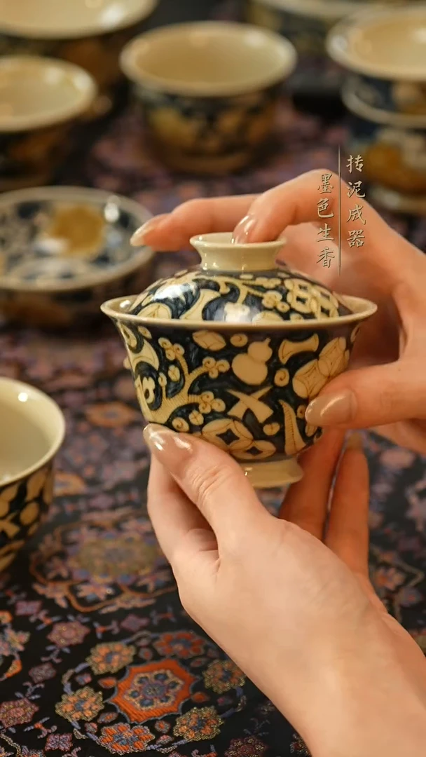 瓷片成龍窑