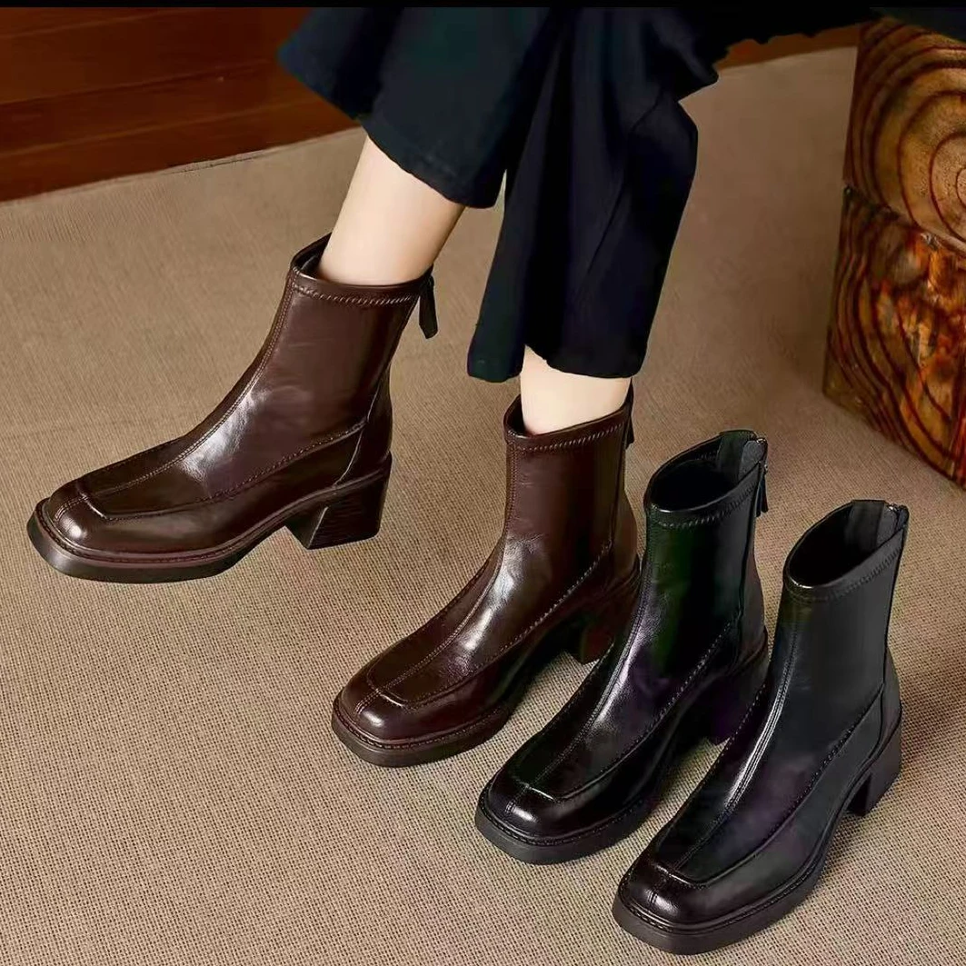 D8066【运费补贴】《马背少女》羊皮短靴女粗跟百搭英伦风厚底马丁靴