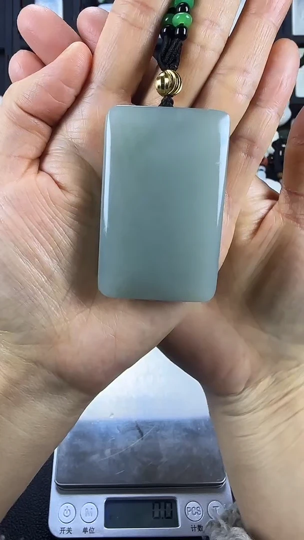 颈饰未镶嵌和田玉无事牌