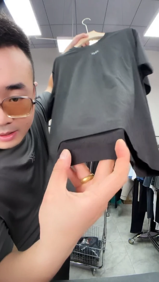 102断码孤品清货男装195