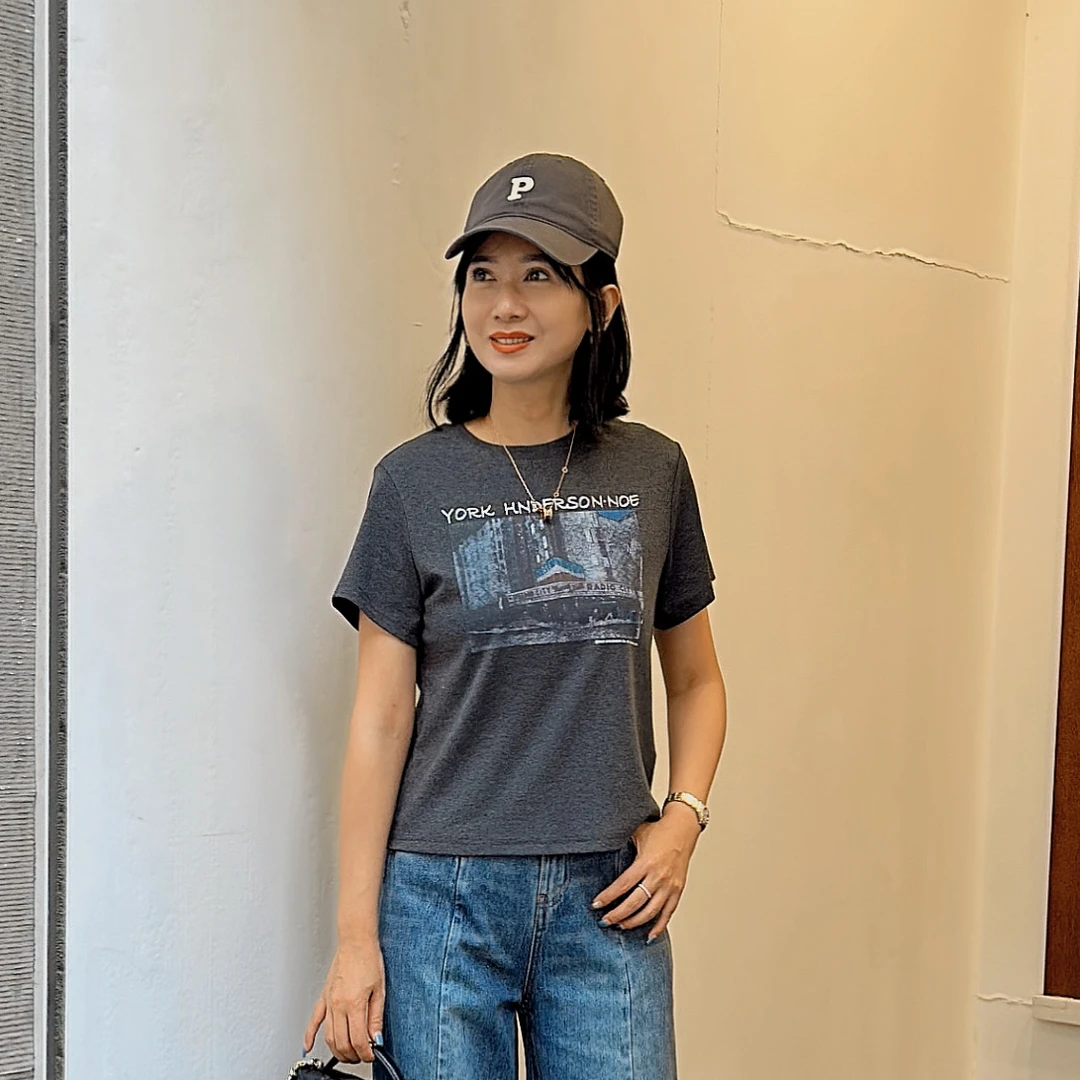 宽松型抗皱烫印字母短袖吸湿排汗T恤简约ins运动