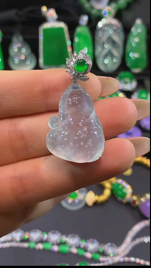 吊坠(不含链)18K金镶嵌翡翠吊坠