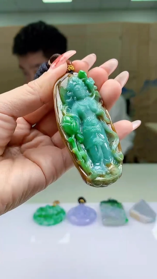 【闪购商品】定制翡翠未镶嵌5028ty-毛货挂件