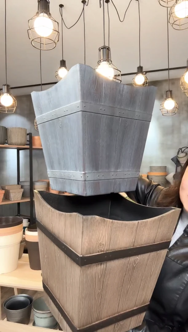 【闪购商品】塑料12寸松木木桶浅色 2只