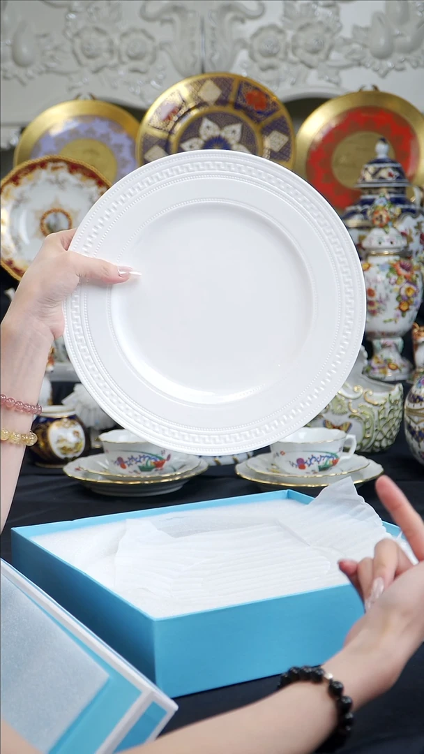 骨瓷婷婷中古器物如图所示43