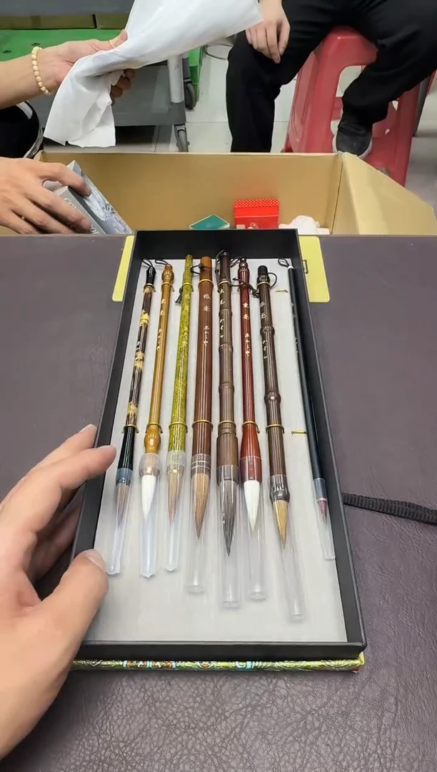 手工艺品琉璃朱*丰302