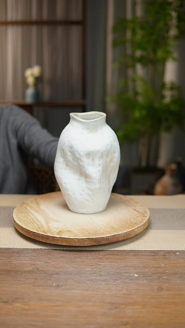 【闪购商品】陶瓷  花器陶瓷花瓶手捏瓶002瑕疵