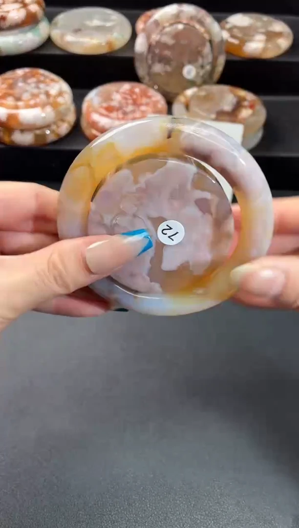 手镯玛瑙/玉髓未镶嵌石英质玉59圈58/59带(赠送镯心)