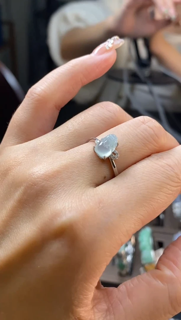 颈饰银S925镶嵌翡翠净货17774