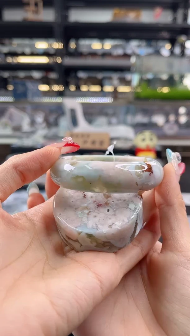 未镶嵌手镯石英质玉圈口（赠品镯心）