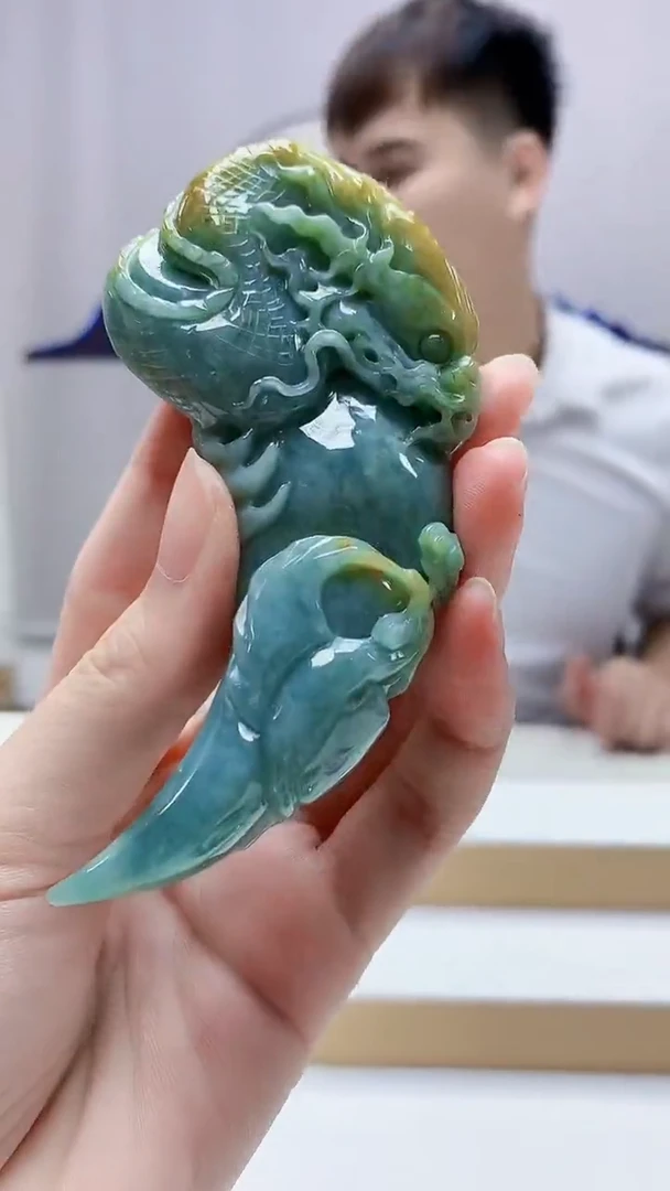 未镶嵌定制翡翠4868zm-毛货挂件龙牙32