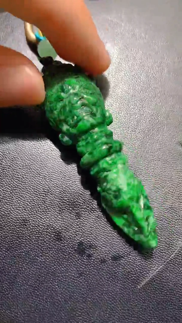 颈饰未镶嵌翡翠天然缅甸a货翡翠