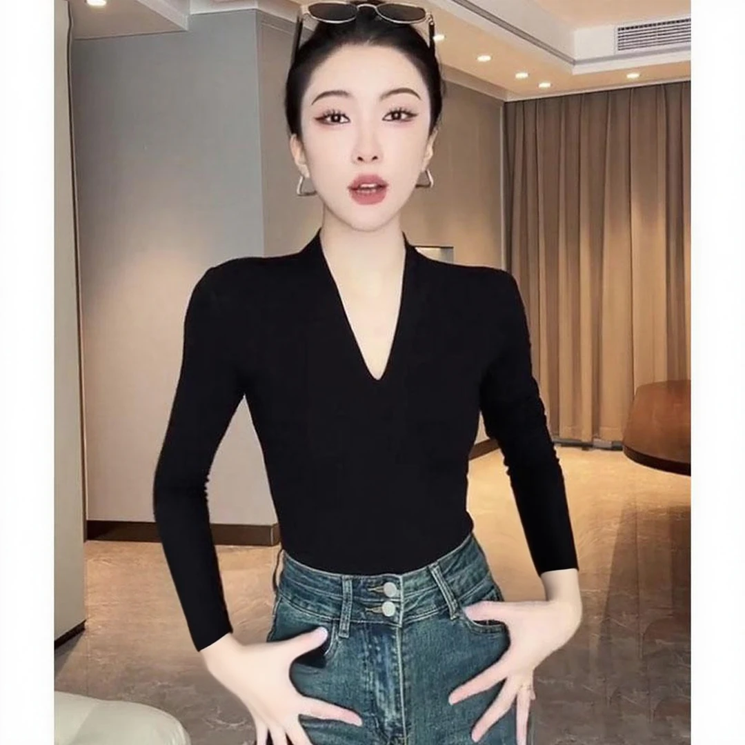 黑色V领修身长袖v领打底衫女秋冬季内搭设计感螺纹修身上衣服