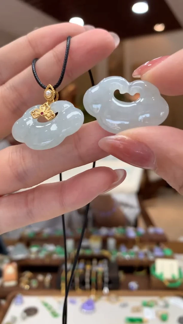 翡翠未镶嵌吊坠(不含链)如意 多样性发货1件