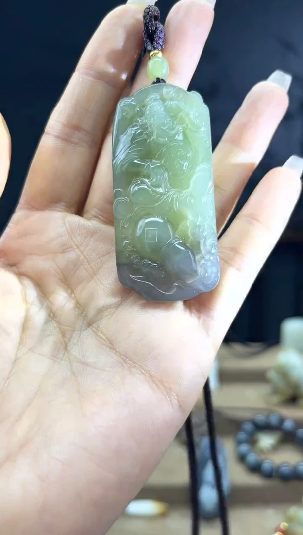 颈饰未镶嵌和田玉1