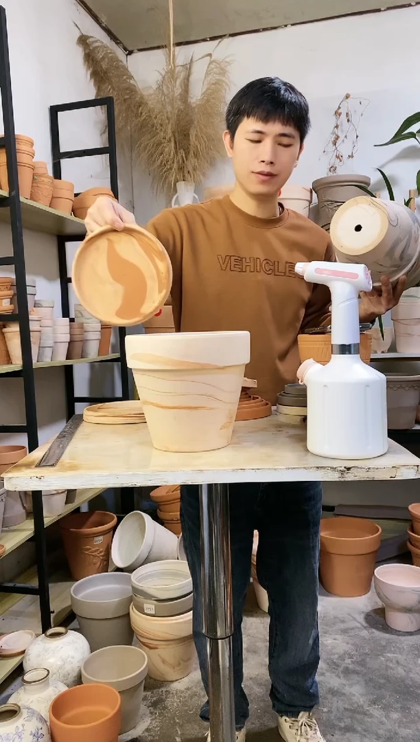 【闪购商品】陶20*19玛奇朵 1盆1托