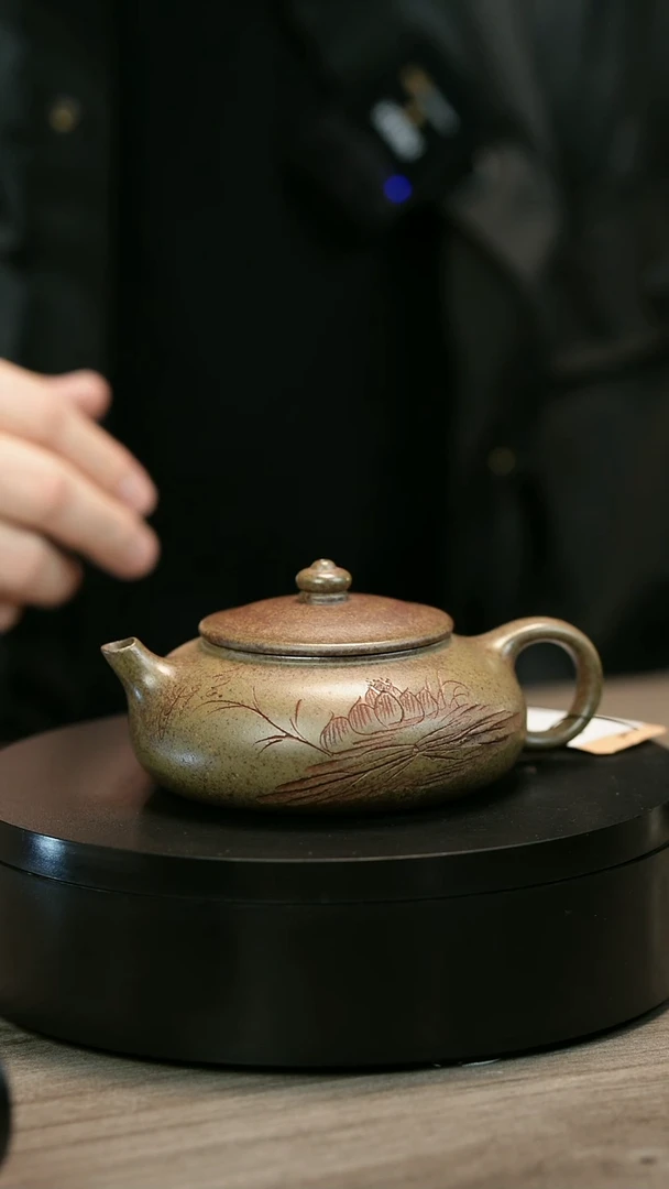 茶壶紫砂涛*喔H2028李琴柴烧莲花寒江