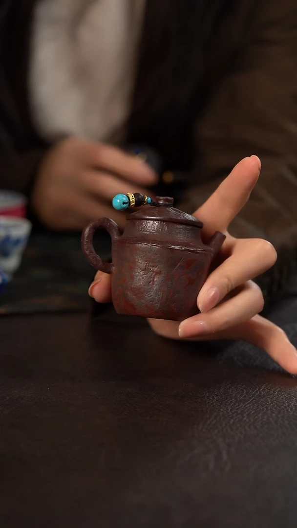 伟壶柴烧小泡壶 宫灯