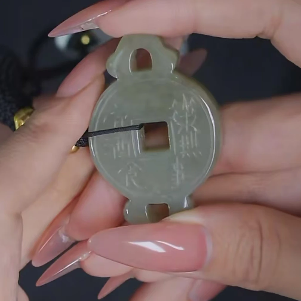 清代和田玉玉璧