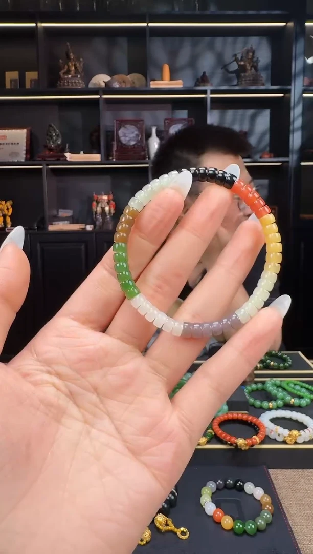 和田玉未镶嵌颈饰6mm多宝药片手串