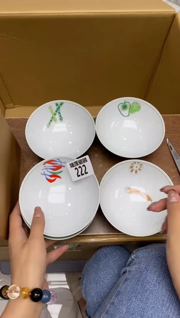 瓷片馨****活隆莲瓷器欢迎大家